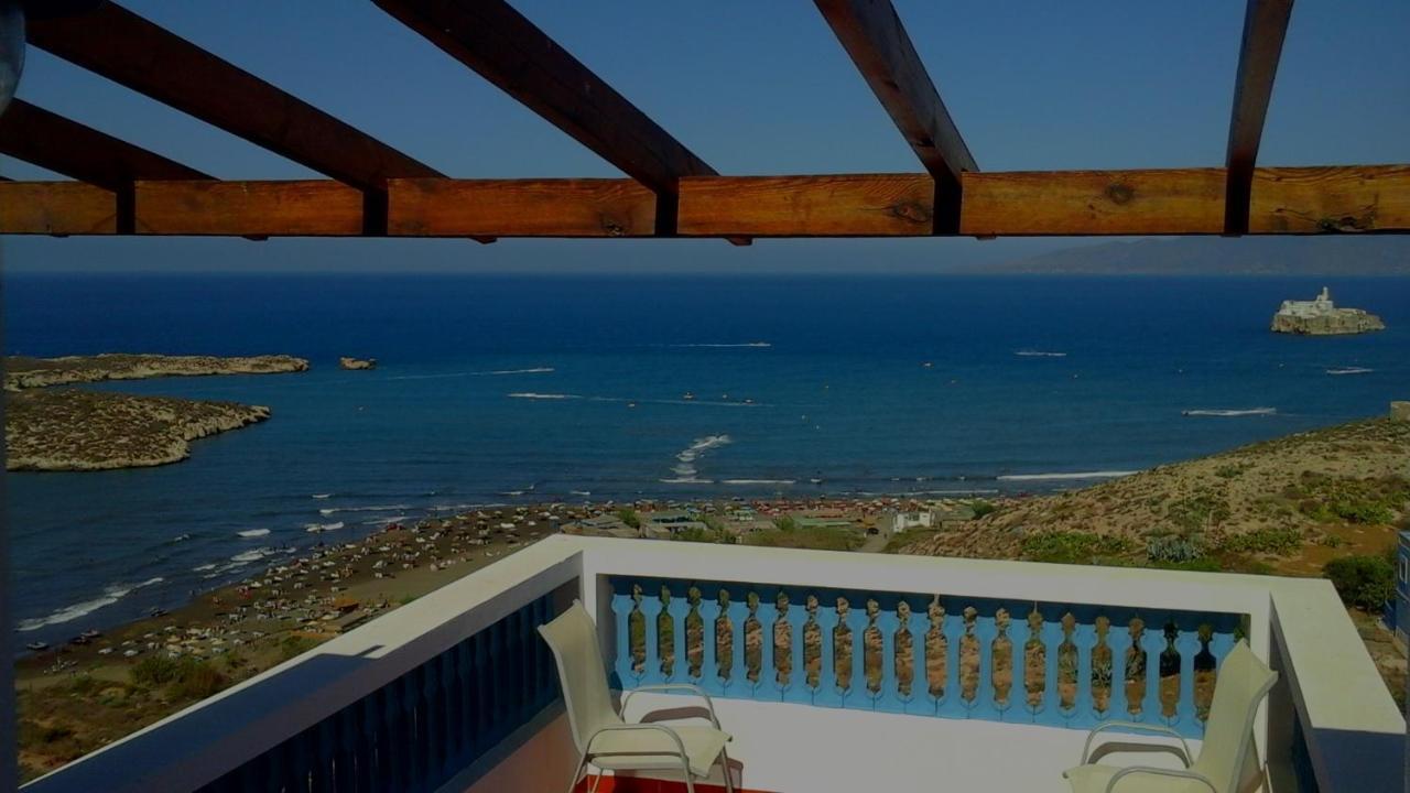 Casa Paca Alhucemas Guesthouse B&B ภายนอก รูปภาพ