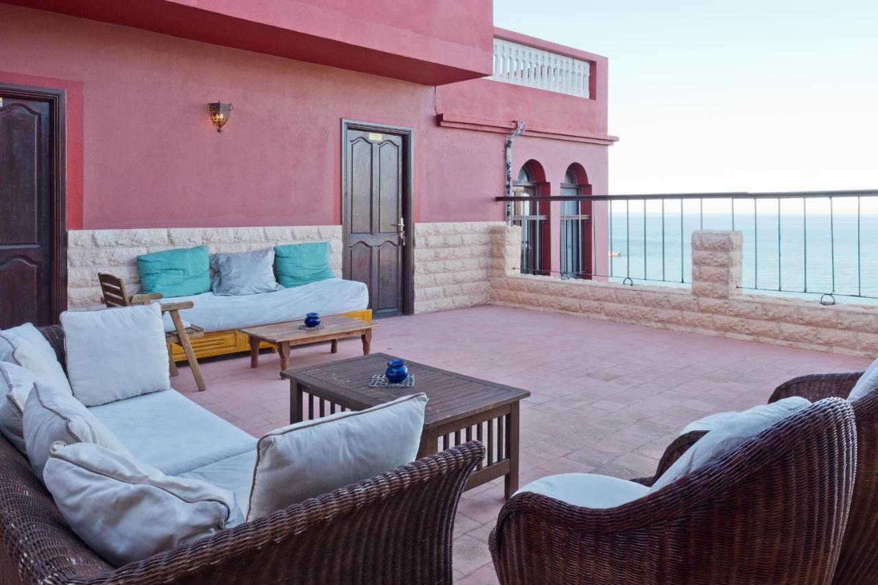 Casa Paca Alhucemas Guesthouse B&B ภายนอก รูปภาพ