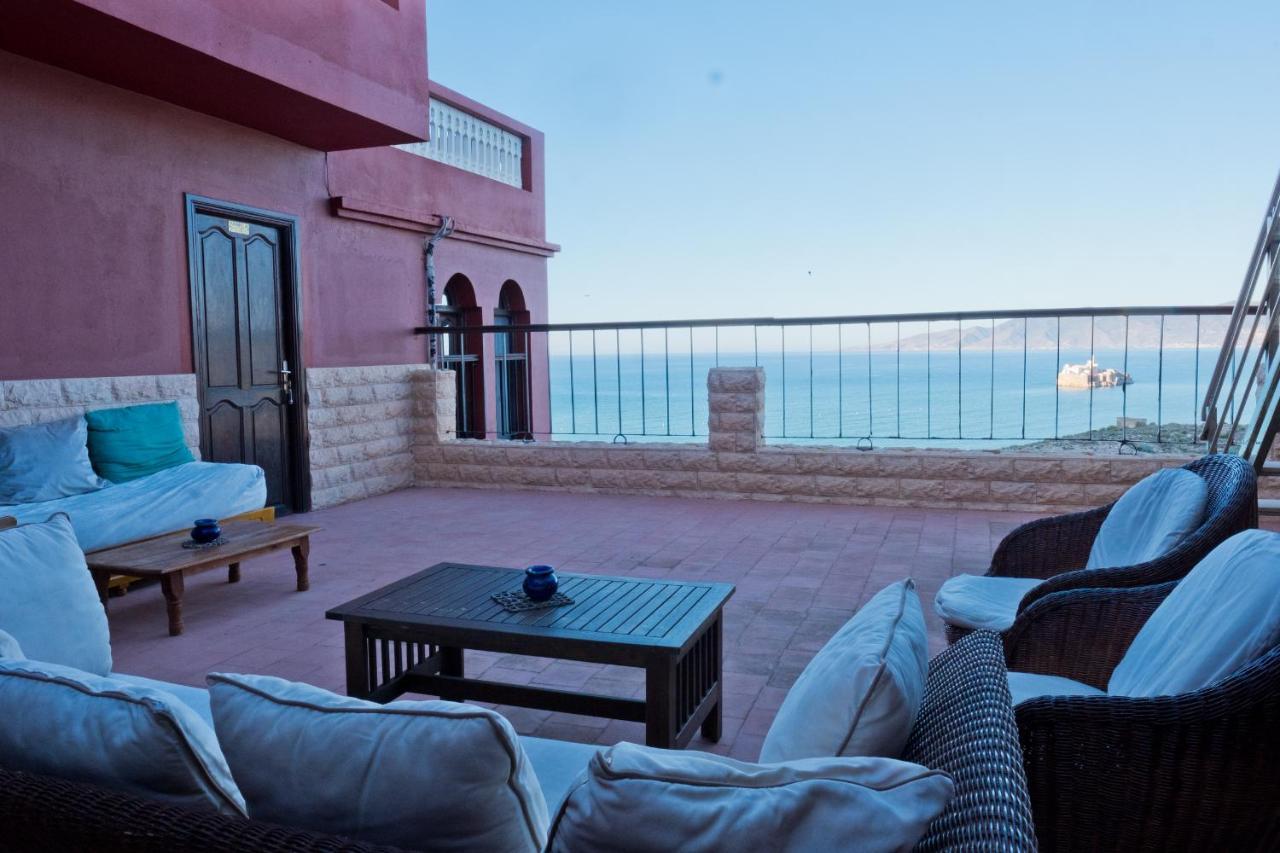 Casa Paca Alhucemas Guesthouse B&B ภายนอก รูปภาพ